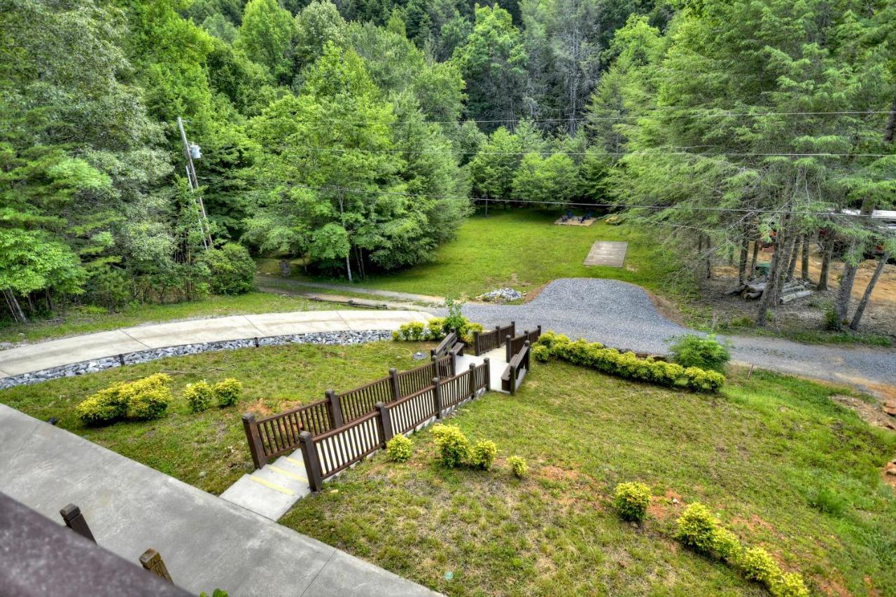 The Chariot - Creek Front With Hottub, Fire Pits, Billiards, Ev Charger - Sandalwood Stays Blue Ridge Exterior foto