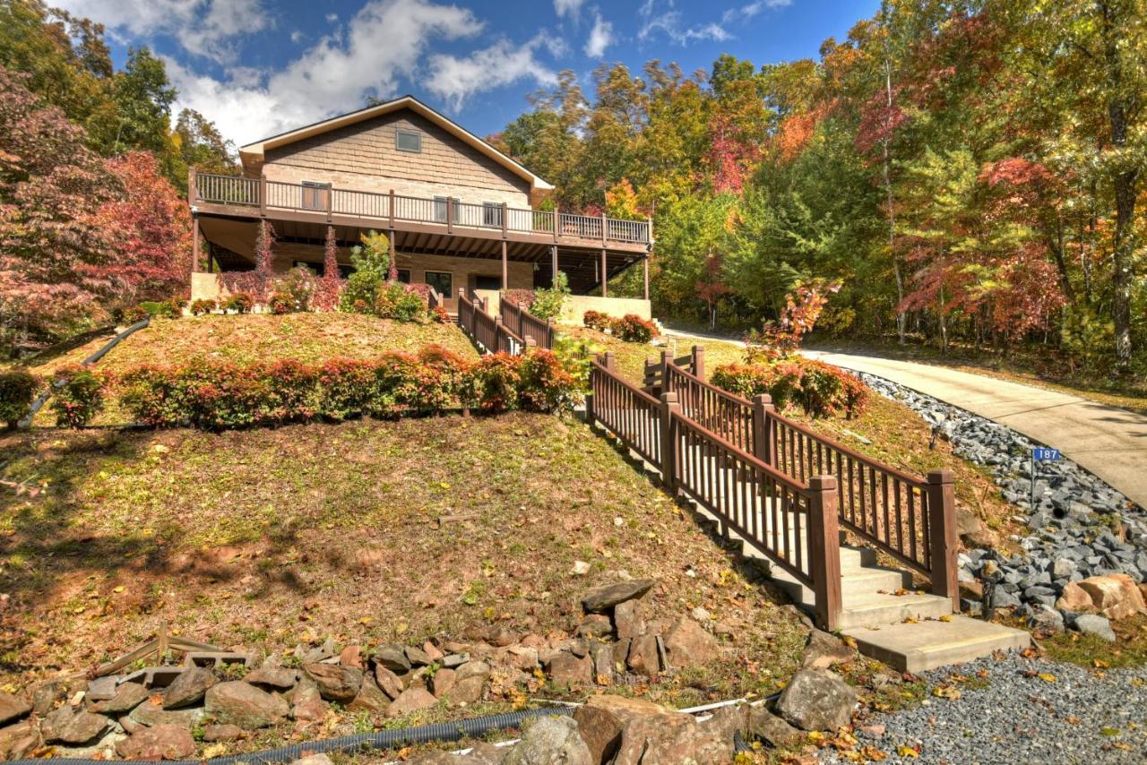 The Chariot - Creek Front With Hottub, Fire Pits, Billiards, Ev Charger - Sandalwood Stays Blue Ridge Exterior foto